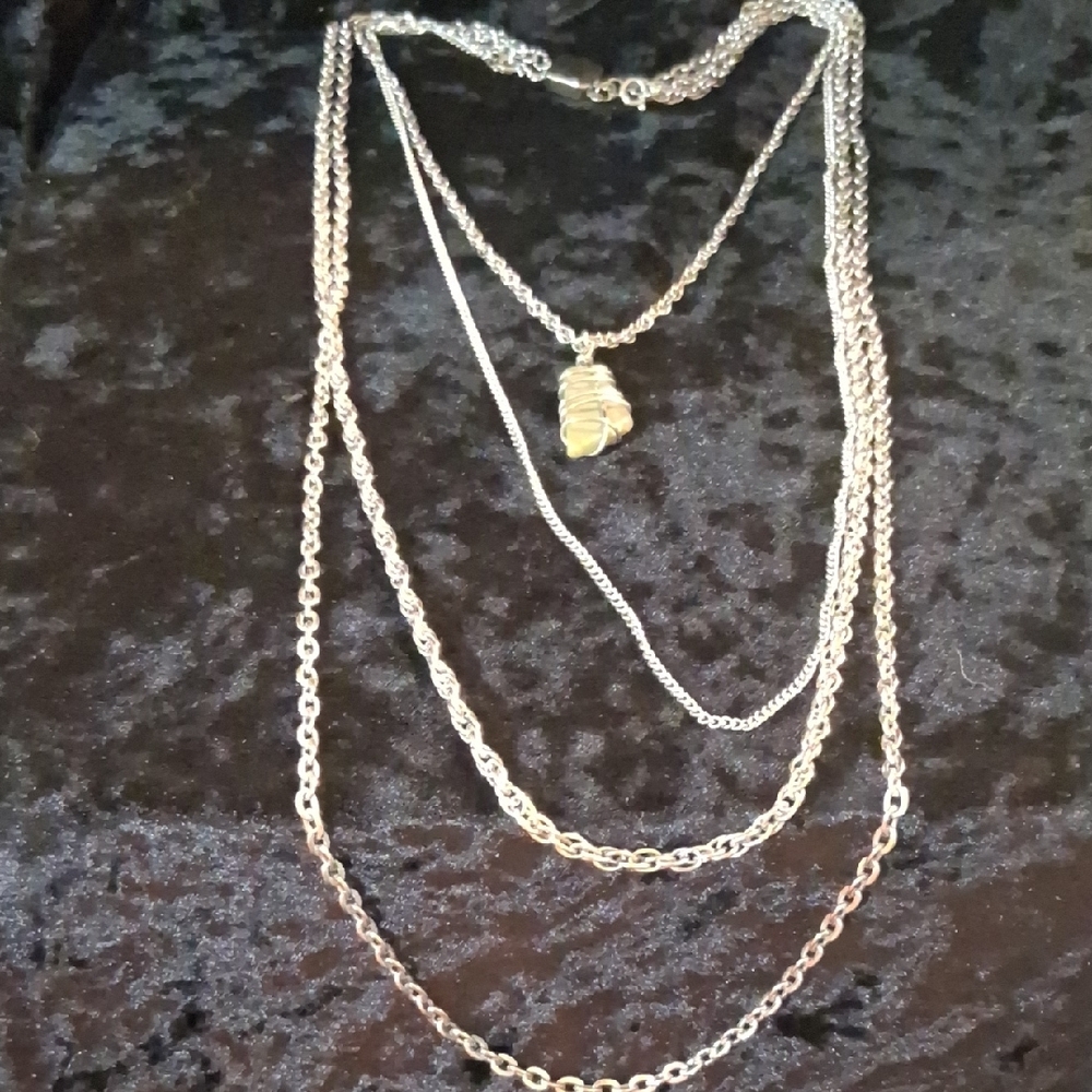 Vintage Rhodium Plated Silver Layered Necklace.